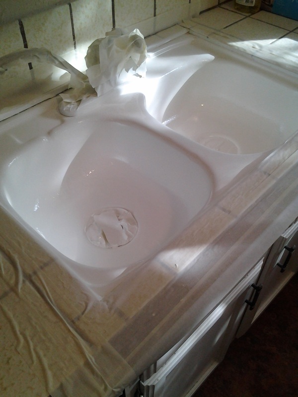 Sink Refinished with a new surface